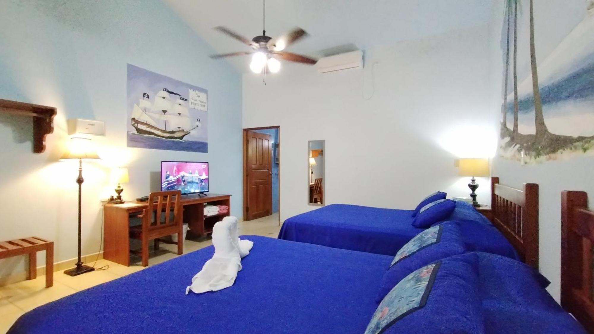 Las Lajas Beach Resort ภายนอก รูปภาพ