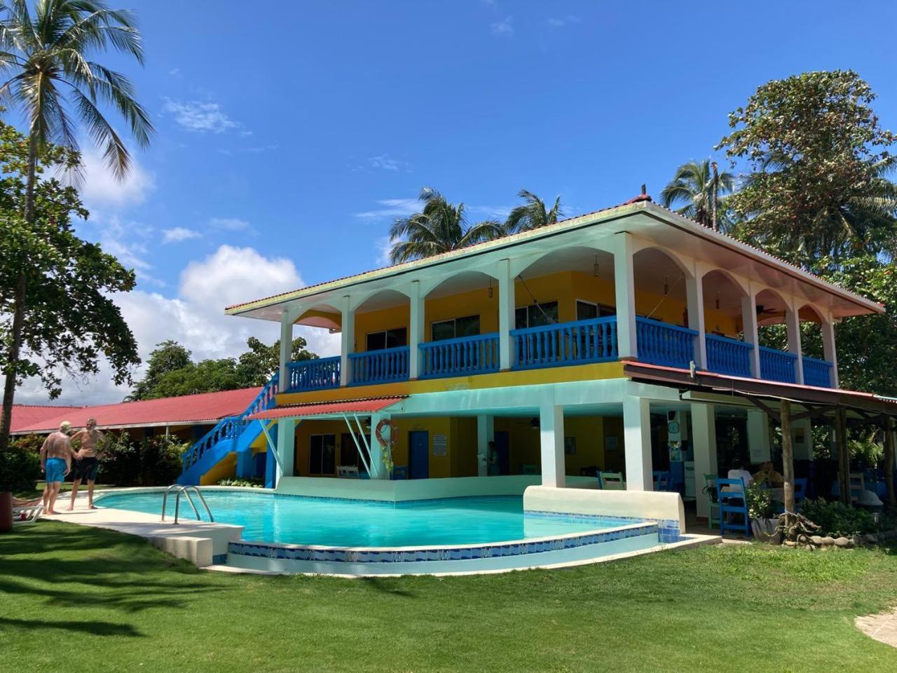 Las Lajas Beach Resort ภายนอก รูปภาพ
